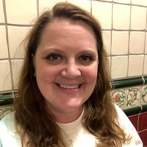 Meet your Posher, Hillary